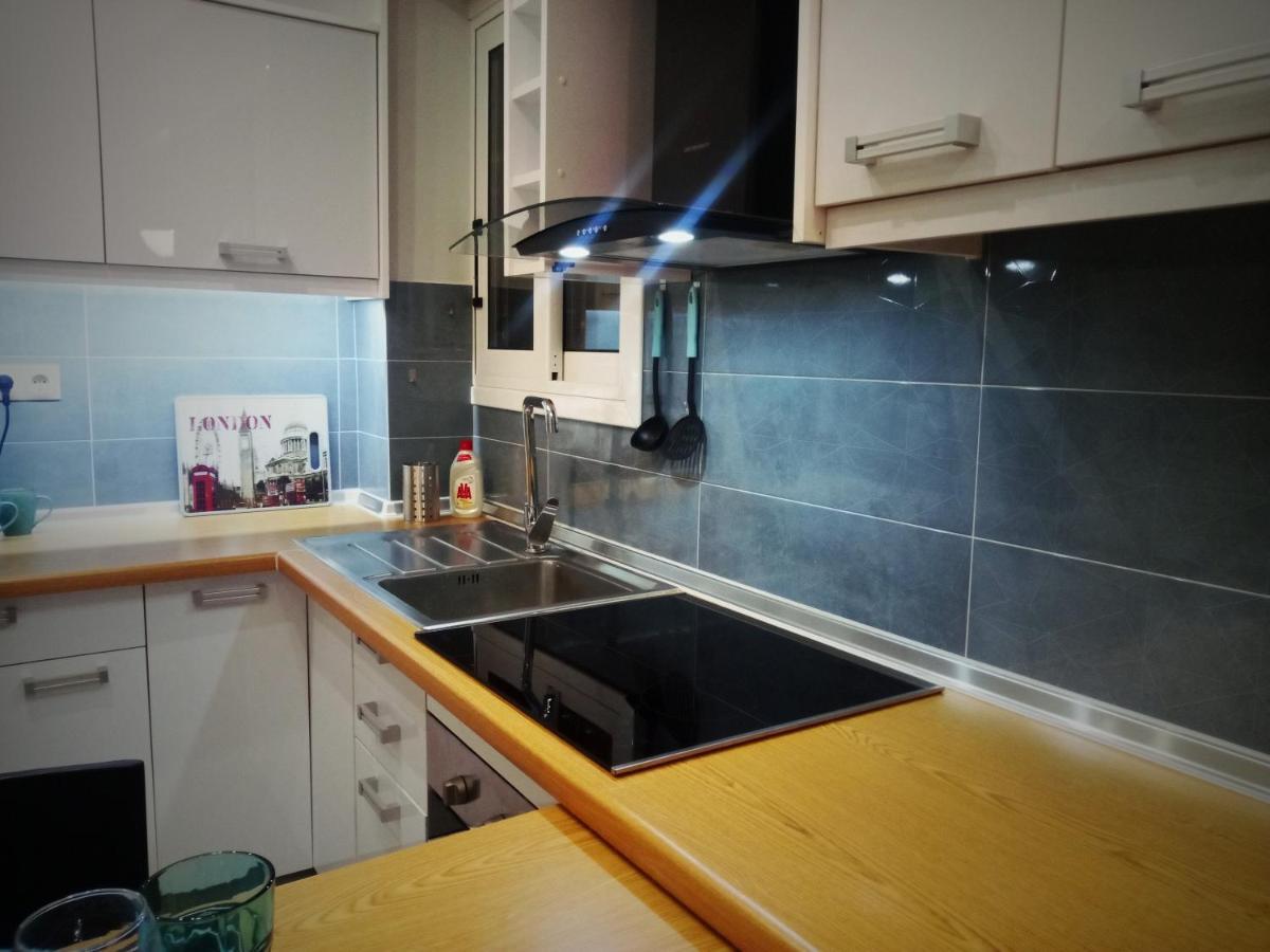 Suite Apartment Athens Center, Metro Metaxourgeio Екстериор снимка